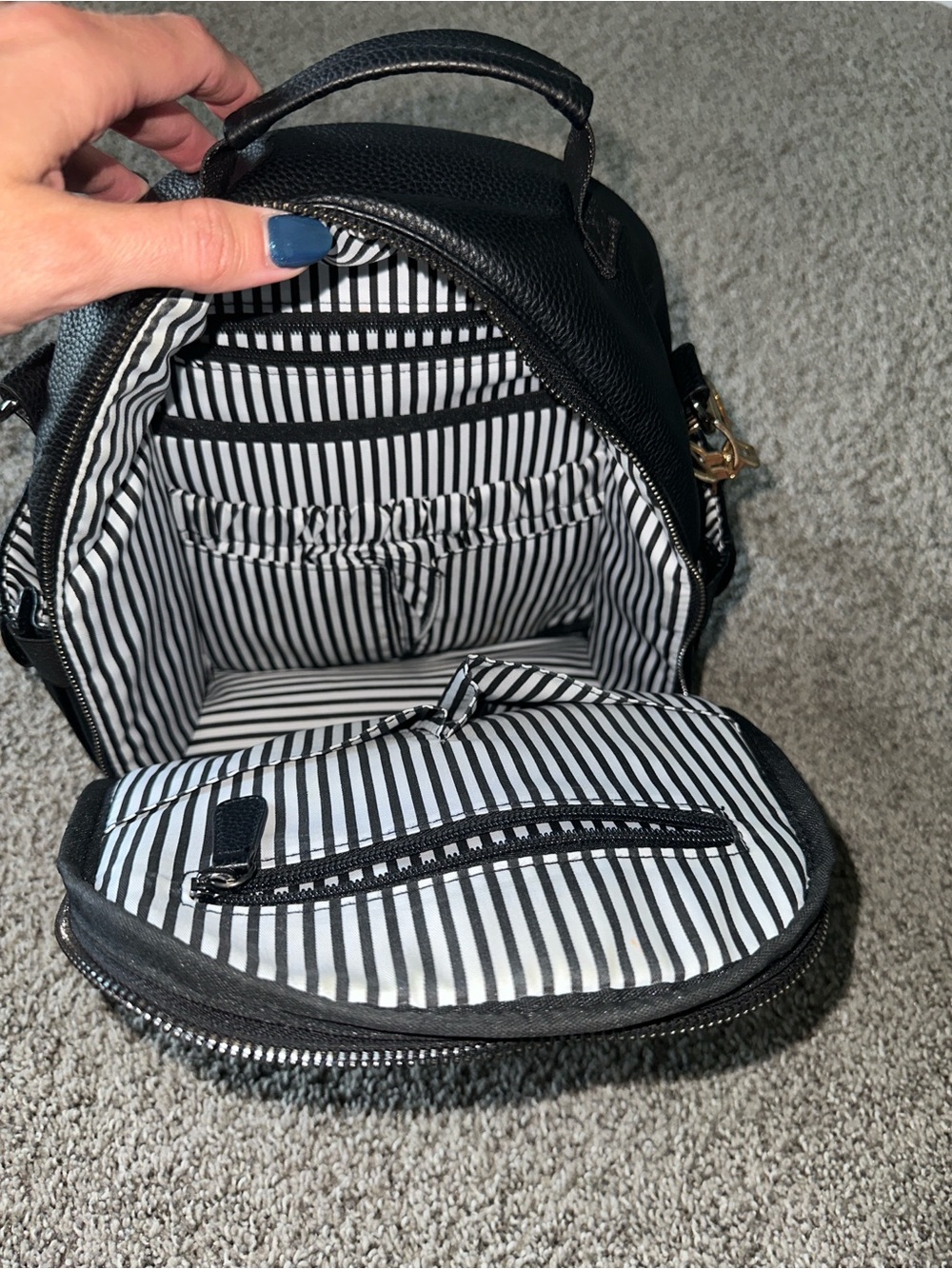 RadRev OG Mini Backpack - Picture 3 of 3